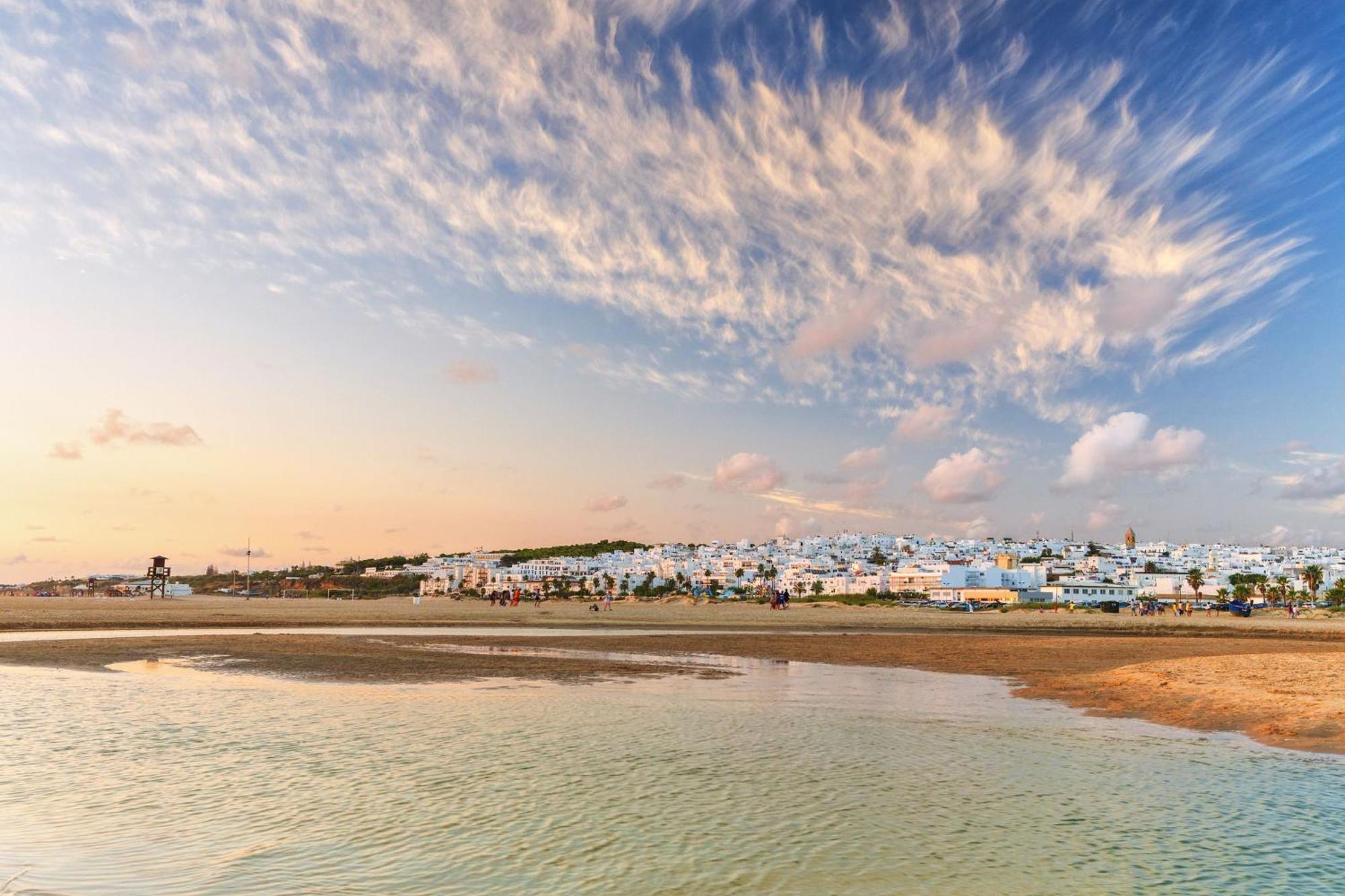 Surf House Playa Camping Conil De La Frontera